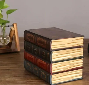 Drevená vintage truhlica s personalizovaným gravírovaním