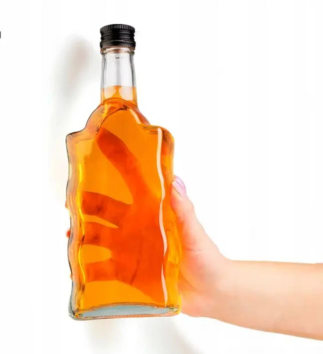 Personalizovaná hranatá sklenená fľaša s uzáverom 500 ml