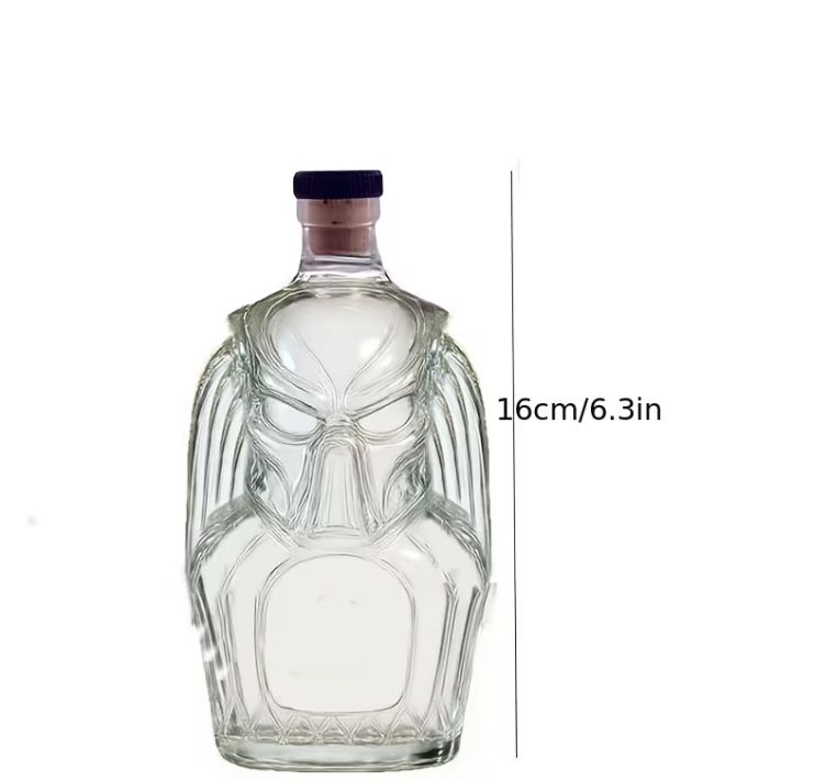 Karafa "WARRIOR" (Bojovník) s personalizovaným gravírovaním - Pre neohrozených